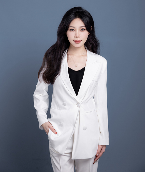 周嘉莹